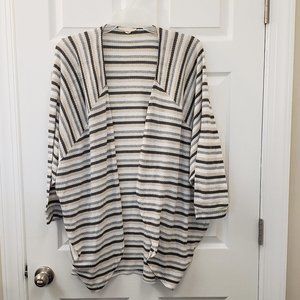 Painted Threads, lightweight, oversize, dolman sleeve open drape cardigan, LG